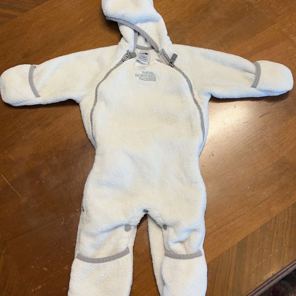 Baby Northface Suit, 3-6 months